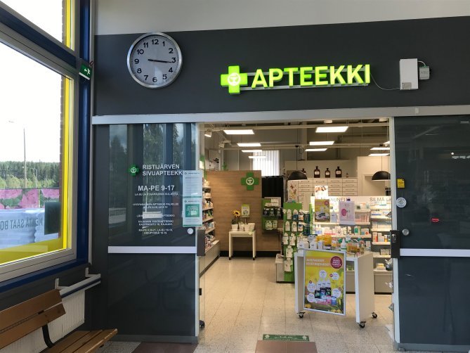 Sijaitsee S-Marketissa