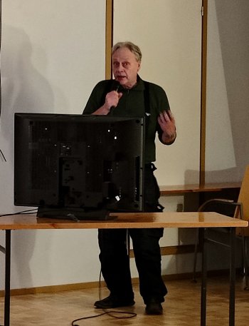 Karaokea Ämmäinviikolla Pyrylässä